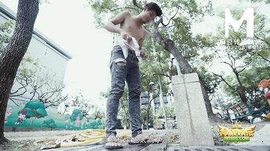 【国产】麻豆传媒作品MDX-0020神殿娱乐-穷小子000免费观看